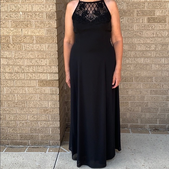 beautiful black evening gowns with sleeves